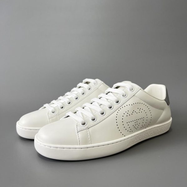 repliche,replica,perfette,siti di,affidabili,migliori siti,dove comprare,1:1,scarpe da ginnastica Sneakers basse con doppia G intrecciata della serie Gucci Ace, stile unisex (QQIS8)