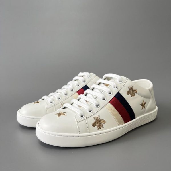 repliche,replica,perfette,siti di,affidabili,migliori siti,dove comprare,1:1,scarpe da ginnastica Sneakers basse Gucci Ace con api e stelle da donna (JT2KH)