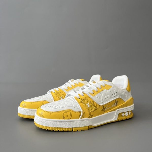 Louis Vuitton Trainer Low-Top Casual Sneakers, Bianco e Giallo, Uomo (2K6AB)