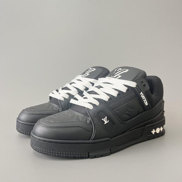 repliche,replica,perfette,siti di,affidabili,migliori siti,dove comprare,1:1,scarpe da ginnastica Louis Vuitton Trainer Low-Top Casual Sneakers, Nero, Uomo (GQY17)
