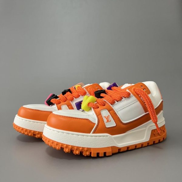 repliche,replica,perfette,siti di,affidabili,migliori siti,dove comprare,1:1,scarpe da ginnastica Sneakers basse stringate Louis Vuitton Trainer Maxi, bianche e arancioni, stile unisex (OH1IT)