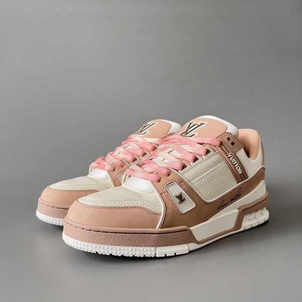 repliche,replica,perfette,siti di,affidabili,migliori siti,dove comprare,1:1,scarpe da ginnastica Louis Vuitton Trainer Low-Top Casual Sneakers, Rosa e Bianco, Donna (CTLZY)
