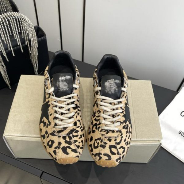 GGDB Golden Goos 25ss Dirty Sneakers, scarpe da ginnastica tedesche, stile classico da coppia GGDB (4BMDF)