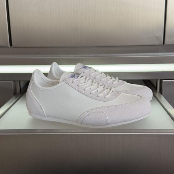 repliche,replica,perfette,siti di,affidabili,migliori siti,dove comprare,1:1,scarpe da ginnastica Sneakers/sneakers casual con lacci JC della serie Sunny F di Jimmy Choo da donna di alta qualità (ASKXV)