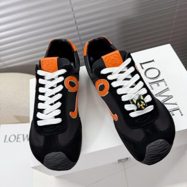 repliche,replica,perfette,siti di,affidabili,migliori siti,dove comprare,1:1,scarpe da ginnastica Collaborazione Loewe x Louis Wain: versioni di coppia delle scarpe Cortez, scarpe da ginnastica tedesche e scarpe sportive; (OQFUE)