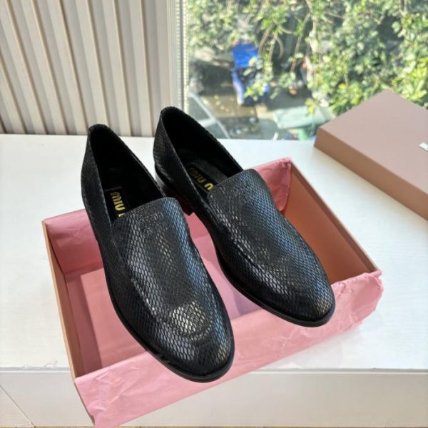 G126 Gli ultimi mocassini in stile passerella di MIUMIU (TNFF6)