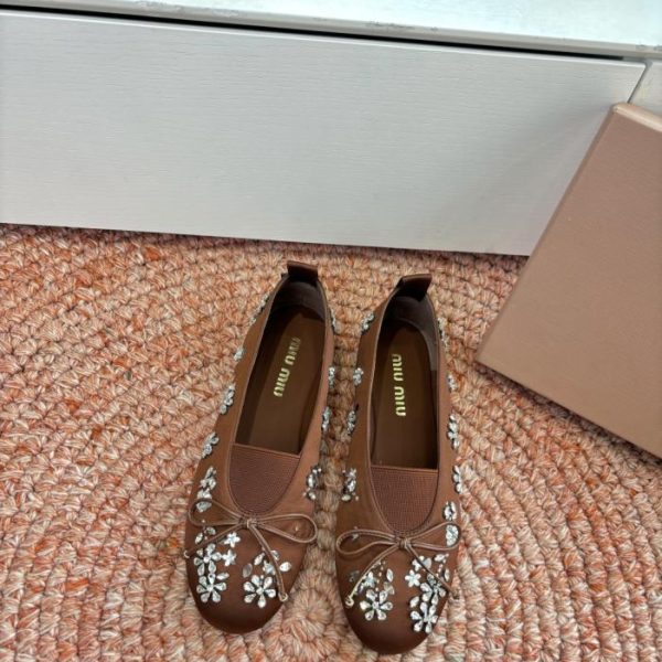 repliche,replica,perfette,siti di,affidabili,migliori siti,dove comprare,1:1,scarpe da ginnastica Ballerine Mary Jane Miu Miu, ballerine da donna in raso con fiocco (GYGKC)