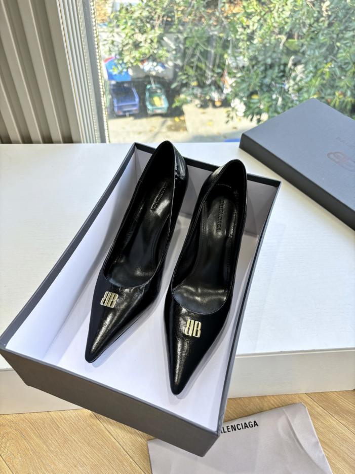repliche,replica,perfette,siti di,affidabili,migliori siti,dove comprare,1:1,scarpe da ginnastica G289 Balenciaga Primavera/Estate Nuove Scarpe con Tacco Alto (0WM9Q) repliche,replica,perfette,siti di,affidabili,migliori siti,dove comprare,1:1,scarpe da ginnastica G289 Balenciaga Primavera/Estate Nuove Scarpe con Tacco Alto (0WM9Q)