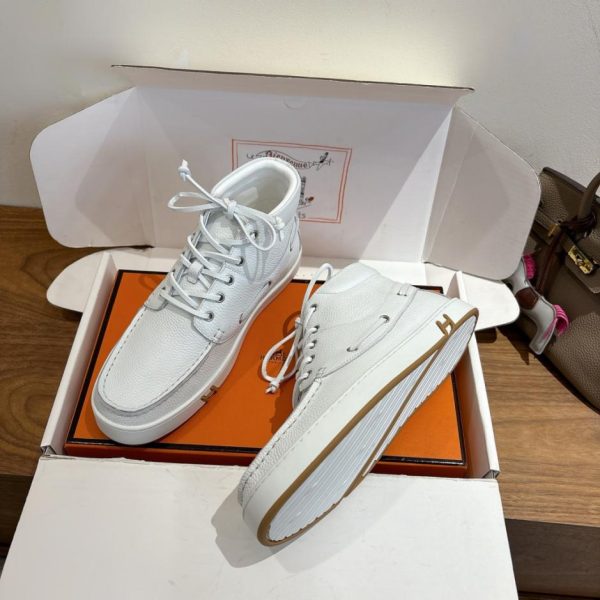 repliche,replica,perfette,siti di,affidabili,migliori siti,dove comprare,1:1,scarpe da ginnastica Il popolare modello da coppia di Hermes (XZ46C) nelle boutique