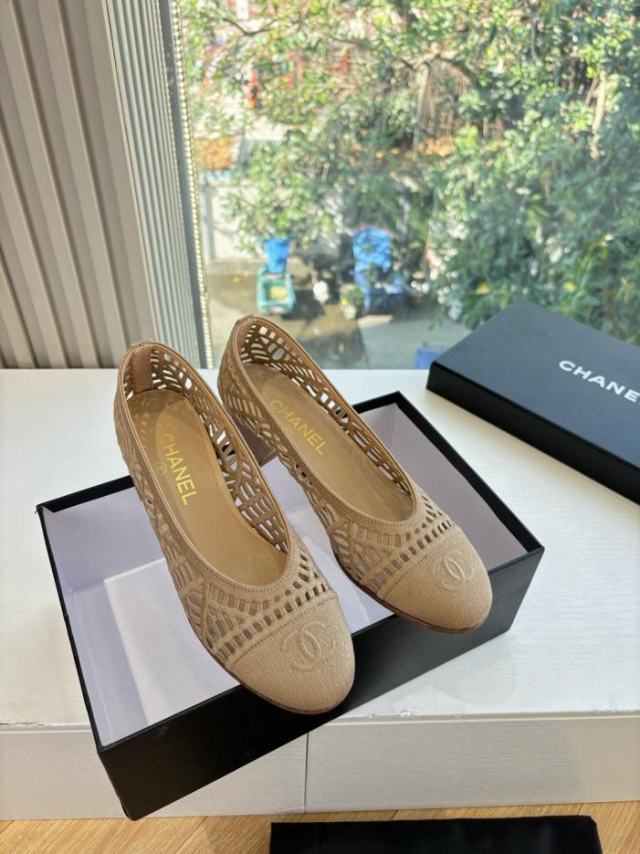 repliche,replica,perfette,siti di,affidabili,migliori siti,dove comprare,1:1,scarpe da ginnastica G391 CHANEL Articolo di inizio primavera: scarpe Mary Jane chiuse in tessuto (R2IFR) repliche,replica,perfette,siti di,affidabili,migliori siti,dove comprare,1:1,scarpe da ginnastica G391 CHANEL Articolo di inizio primavera: scarpe Mary Jane chiuse in tessuto (R2IFR)