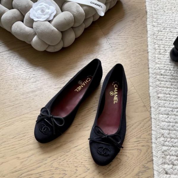 Ballerine Chanel in una nuova colorazione (B6D12)