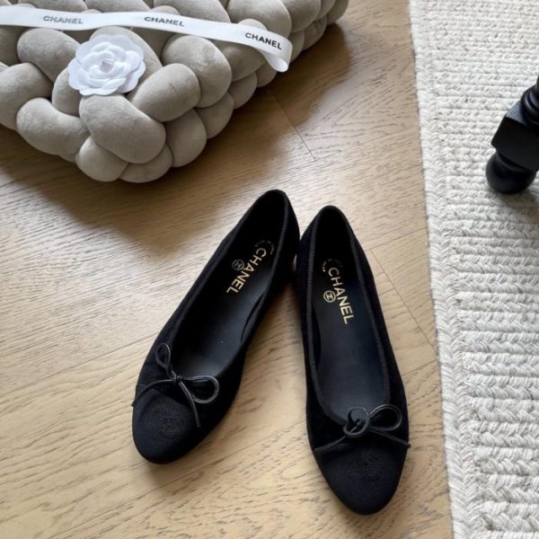 repliche,replica,perfette,siti di,affidabili,migliori siti,dove comprare,1:1,scarpe da ginnastica Ballerine Chanel nella nuova colorazione (EZZYG)