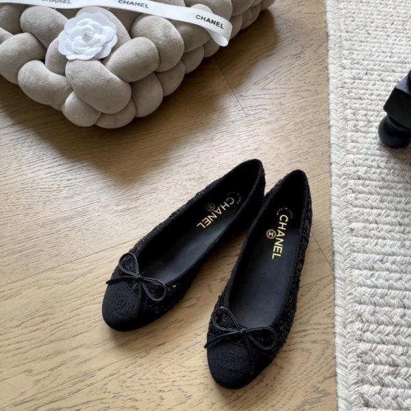 repliche,replica,perfette,siti di,affidabili,migliori siti,dove comprare,1:1,scarpe da ginnastica Ballerine Chanel in una nuova colorazione (LF07B)