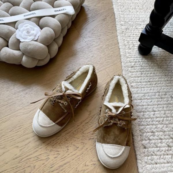 repliche,replica,perfette,siti di,affidabili,migliori siti,dove comprare,1:1,scarpe da ginnastica Le nuove scarpe casual con catena di Chanel, versione top di gamma (Y8IQ1)