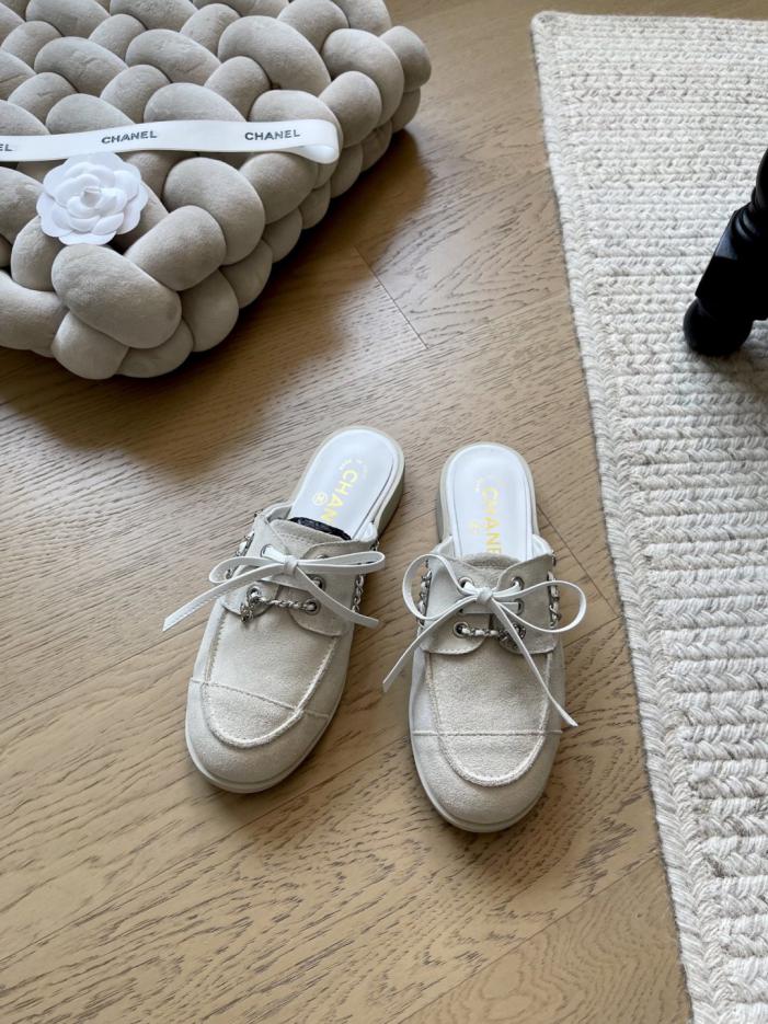 repliche,replica,perfette,siti di,affidabili,migliori siti,dove comprare,1:1,scarpe da ginnastica Le nuove scarpe casual con catena di Chanel, versione top di gamma (2N7LA) repliche,replica,perfette,siti di,affidabili,migliori siti,dove comprare,1:1,scarpe da ginnastica Le nuove scarpe casual con catena di Chanel, versione top di gamma (2N7LA)