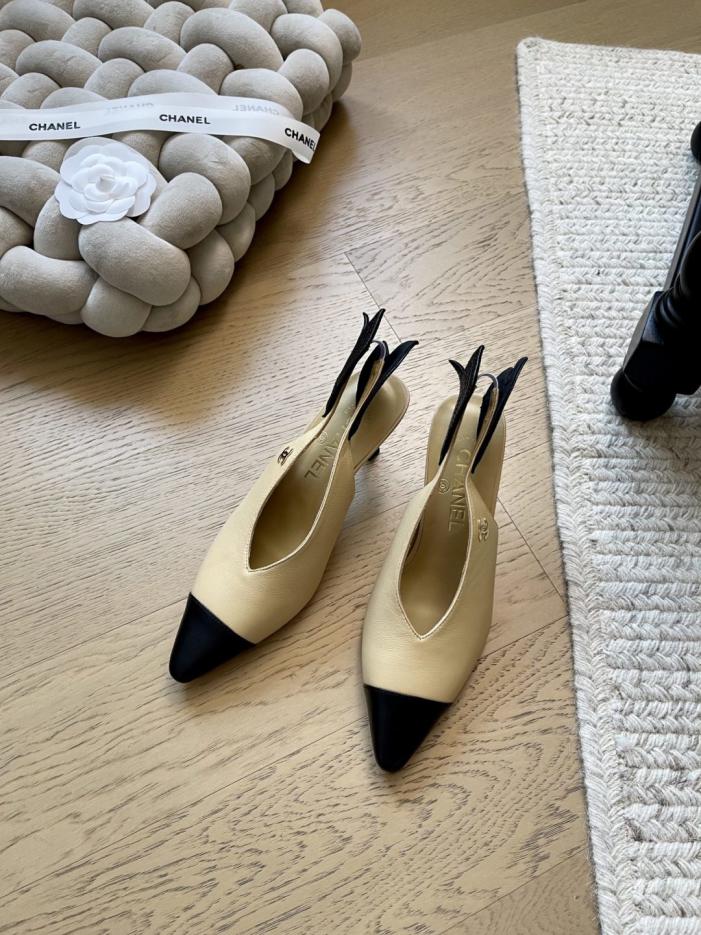 repliche,replica,perfette,siti di,affidabili,migliori siti,dove comprare,1:1,scarpe da ginnastica La nuova collezione primaverile di scarpe con i tacchi alti di Chanel, versione top di gamma (FIT8C) repliche,replica,perfette,siti di,affidabili,migliori siti,dove comprare,1:1,scarpe da ginnastica La nuova collezione primaverile di scarpe con i tacchi alti di Chanel, versione top di gamma (FIT8C)