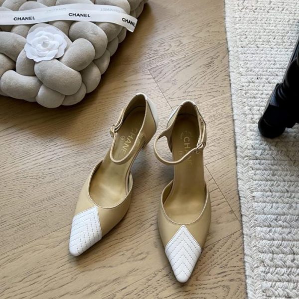 repliche,replica,perfette,siti di,affidabili,migliori siti,dove comprare,1:1,scarpe da ginnastica Scarpe con tacco alto Chanel Early Spring Collection, versione di alta gamma (JXLKH)