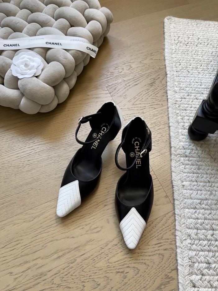 repliche,replica,perfette,siti di,affidabili,migliori siti,dove comprare,1:1,scarpe da ginnastica Scarpe con tacco alto Chanel Early Spring Collection, versione di fascia alta (OVW5Y) repliche,replica,perfette,siti di,affidabili,migliori siti,dove comprare,1:1,scarpe da ginnastica Scarpe con tacco alto Chanel Early Spring Collection, versione di fascia alta (OVW5Y)