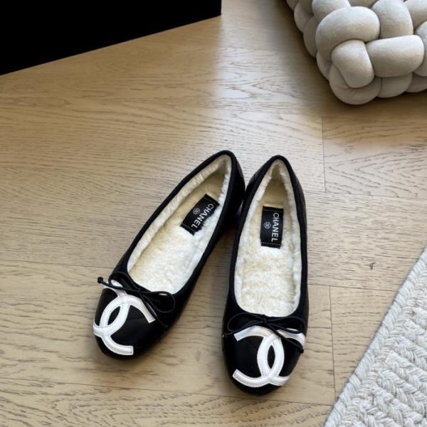 repliche,replica,perfette,siti di,affidabili,migliori siti,dove comprare,1:1,scarpe da ginnastica Scarpe Chanel Vintage Cambon Series, versione di alta gamma (0Y0B8)