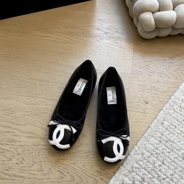 repliche,replica,perfette,siti di,affidabili,migliori siti,dove comprare,1:1,scarpe da ginnastica Scarpe Chanel Vintage Cambon Series, versione di livello superiore (V5D7K)