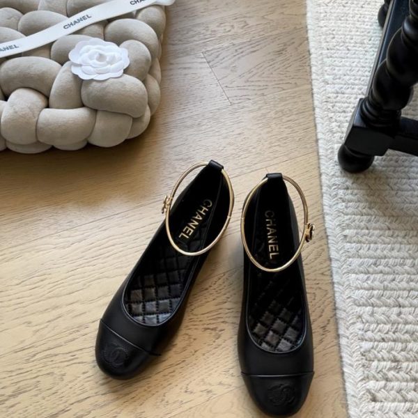 repliche,replica,perfette,siti di,affidabili,migliori siti,dove comprare,1:1,scarpe da ginnastica Le nuove scarpe Mary Jane di Chanel B, versione top di gamma (M4K04)