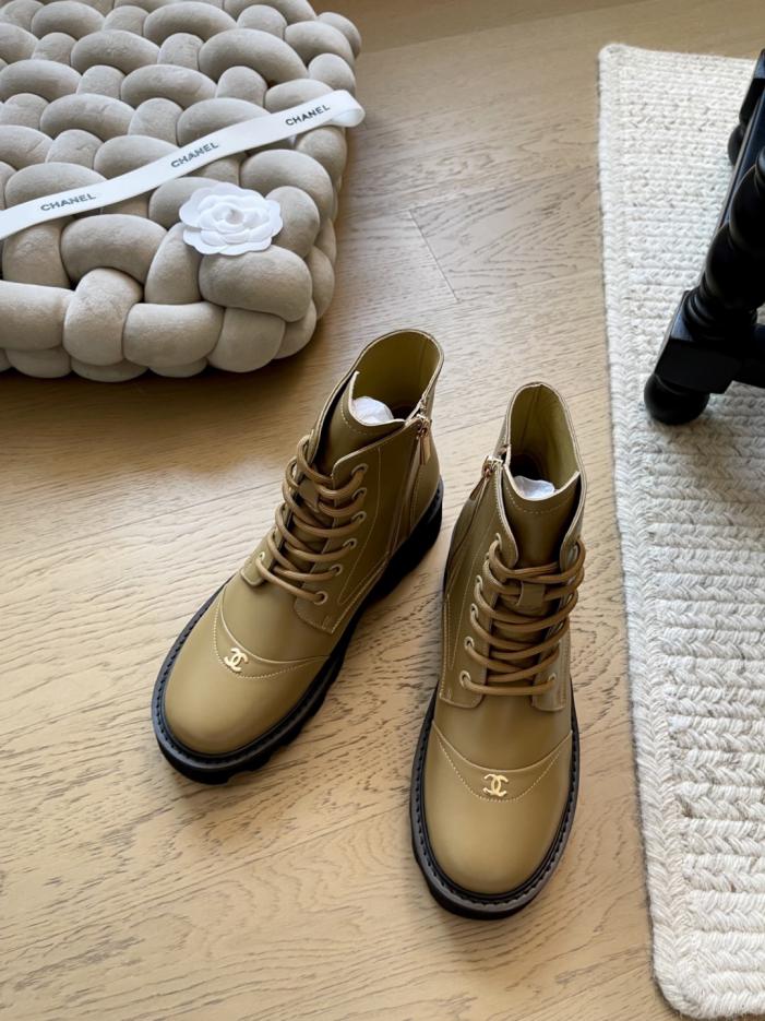 repliche,replica,perfette,siti di,affidabili,migliori siti,dove comprare,1:1,scarpe da ginnastica Stivaletti Chanel autunno/inverno, nuovi, versione di alta gamma (9DM3L) repliche,replica,perfette,siti di,affidabili,migliori siti,dove comprare,1:1,scarpe da ginnastica Stivaletti Chanel autunno/inverno, nuovi, versione di alta gamma (9DM3L)