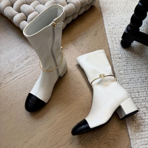 repliche,replica,perfette,siti di,affidabili,migliori siti,dove comprare,1:1,scarpe da ginnastica La nuova collezione di stivali alla caviglia e lunghi di Chanel, versione top di gamma (0JVZB)