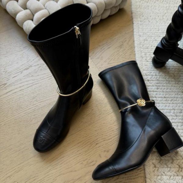 repliche,replica,perfette,siti di,affidabili,migliori siti,dove comprare,1:1,scarpe da ginnastica La nuova collezione di stivali alla caviglia e al ginocchio di Chanel, versione top di gamma (XIIXA)