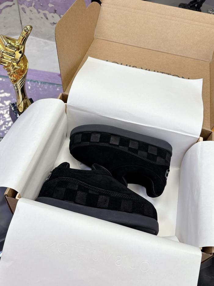 repliche,replica,perfette,siti di,affidabili,migliori siti,dove comprare,1:1,scarpe da ginnastica Sneakers in collaborazione Louis Vuitton x Nigo Yeti (3I9XE) – Stile di coppia. repliche,replica,perfette,siti di,affidabili,migliori siti,dove comprare,1:1,scarpe da ginnastica Sneakers in collaborazione Louis Vuitton x Nigo Yeti (3I9XE) – Stile di coppia.