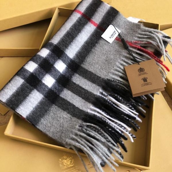 repliche,replica,perfette,siti di,affidabili,migliori siti,dove comprare,1:1,scarpe da ginnastica Sciarpa classica in cashmere a quadri Burberry Deep Water Ripple grigia (HZX97)