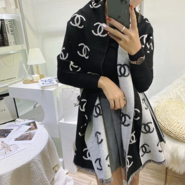 repliche,replica,perfette,siti di,affidabili,migliori siti,dove comprare,1:1,scarpe da ginnastica Nuova sciarpa di lana Chanel (KVJBG)