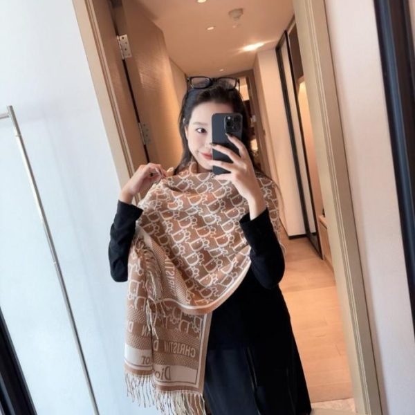 repliche,replica,perfette,siti di,affidabili,migliori siti,dove comprare,1:1,scarpe da ginnastica Sciarpa DIOR 100% cashmere (W6SD8)
