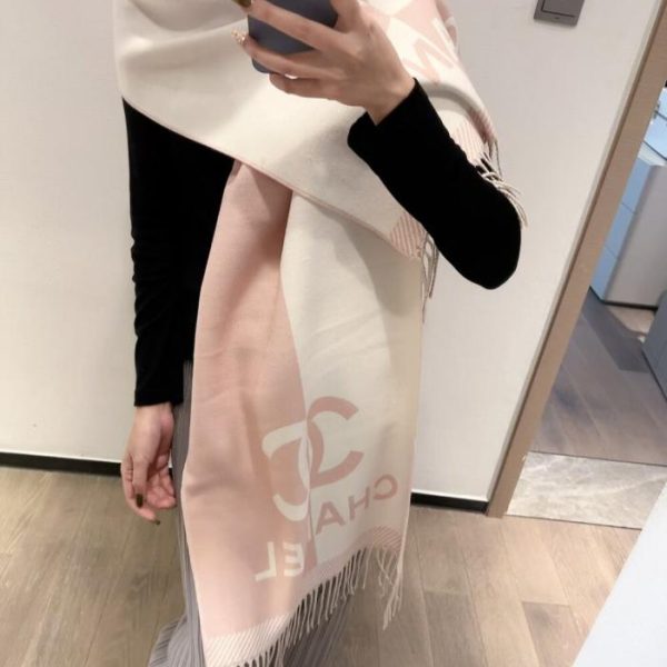 repliche,replica,perfette,siti di,affidabili,migliori siti,dove comprare,1:1,scarpe da ginnastica Sciarpa Chanel (3O4T2)