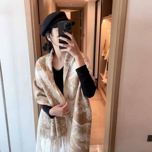 repliche,replica,perfette,siti di,affidabili,migliori siti,dove comprare,1:1,scarpe da ginnastica Sciarpa DIOR 100% cashmere (DHV4Q)