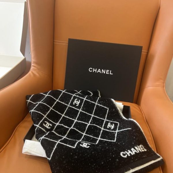 repliche,replica,perfette,siti di,affidabili,migliori siti,dove comprare,1:1,scarpe da ginnastica Scialle CHANEL con motivo trapuntato classico e logo doppia C (1D5H3)