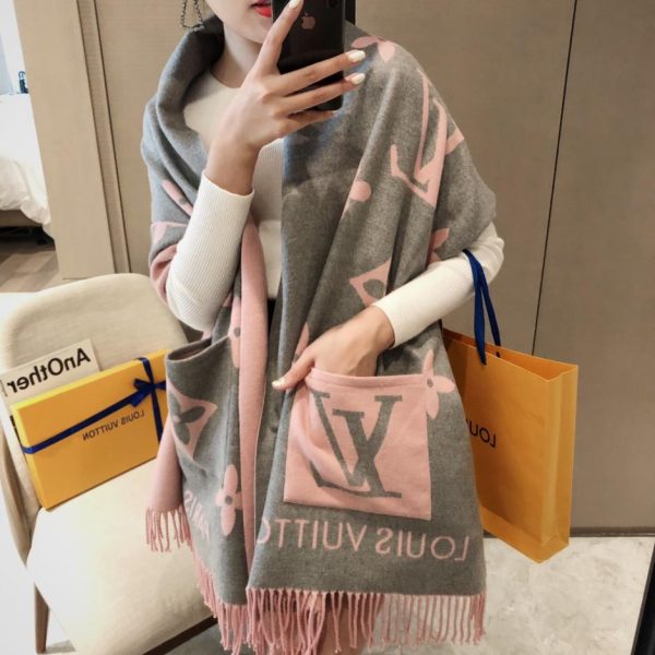 repliche,replica,perfette,siti di,affidabili,migliori siti,dove comprare,1:1,scarpe da ginnastica Nuovo fazzoletto da taschino Louis Vuitton, sciarpa lunga con nappe jacquard double-face (FWAA6)