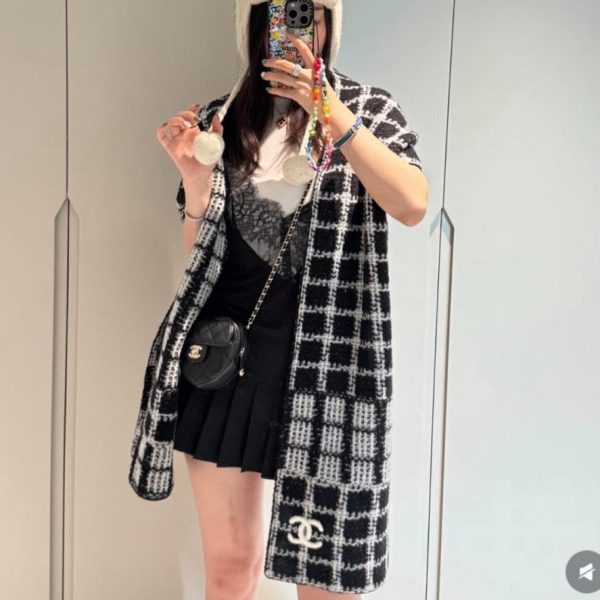 repliche,replica,perfette,siti di,affidabili,migliori siti,dove comprare,1:1,scarpe da ginnastica Nuova sciarpa Chanel (B8HZ4)