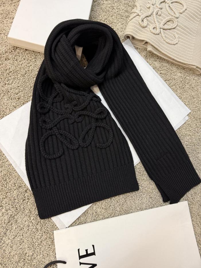 repliche,replica,perfette,siti di,affidabili,migliori siti,dove comprare,1:1,scarpe da ginnastica Sciarpa in cashmere lavorato a maglia con logo grande e tinta unita LOEWE, nuovo stile, unisex (UYI58) repliche,replica,perfette,siti di,affidabili,migliori siti,dove comprare,1:1,scarpe da ginnastica Sciarpa in cashmere lavorato a maglia con logo grande e tinta unita LOEWE, nuovo stile, unisex (UYI58)