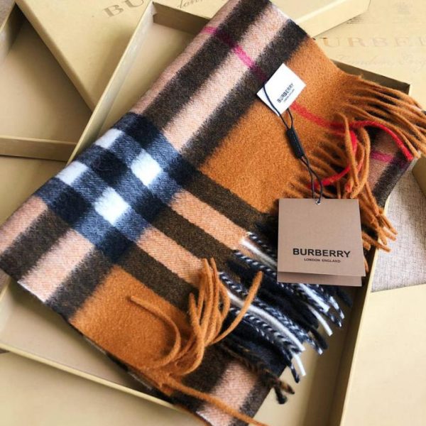 repliche,replica,perfette,siti di,affidabili,migliori siti,dove comprare,1:1,scarpe da ginnastica Sciarpa classica in cashmere a quadri con motivo a onde profonde Burberry giallo zenzero (F6G87)
