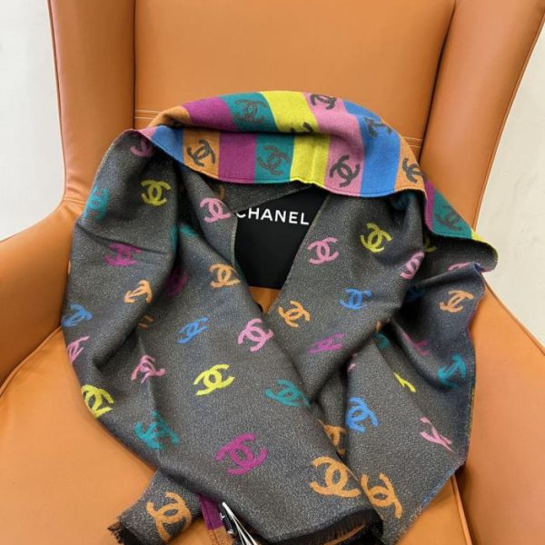 repliche,replica,perfette,siti di,affidabili,migliori siti,dove comprare,1:1,scarpe da ginnastica Sciarpa in cashmere Chanel (DT9AS)