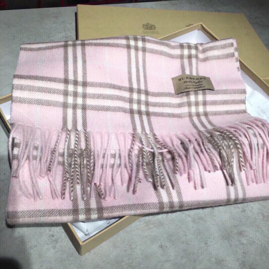 repliche,replica,perfette,siti di,affidabili,migliori siti,dove comprare,1:1,scarpe da ginnastica Sciarpa classica in cashmere con motivo a quadri Burberry Deep Water Ripple (6CX05) repliche,replica,perfette,siti di,affidabili,migliori siti,dove comprare,1:1,scarpe da ginnastica Sciarpa classica in cashmere con motivo a quadri Burberry Deep Water Ripple (6CX05)