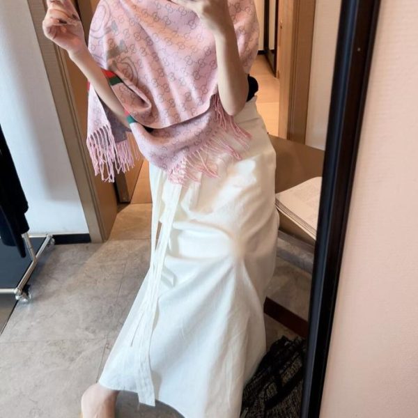 repliche,replica,perfette,siti di,affidabili,migliori siti,dove comprare,1:1,scarpe da ginnastica Gucci Autunno/Inverno Nuova Sciarpa Reversibile Jacquard (ES2G6)