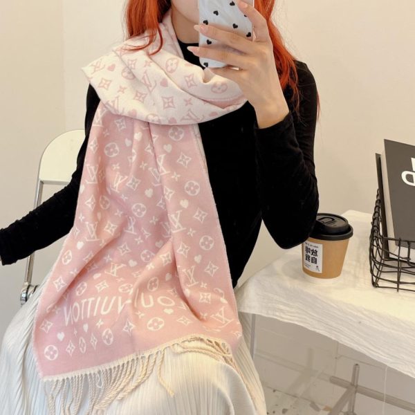 repliche,replica,perfette,siti di,affidabili,migliori siti,dove comprare,1:1,scarpe da ginnastica L’ultimo modello di sciarpa di Chanel (98595) dal sito ufficiale