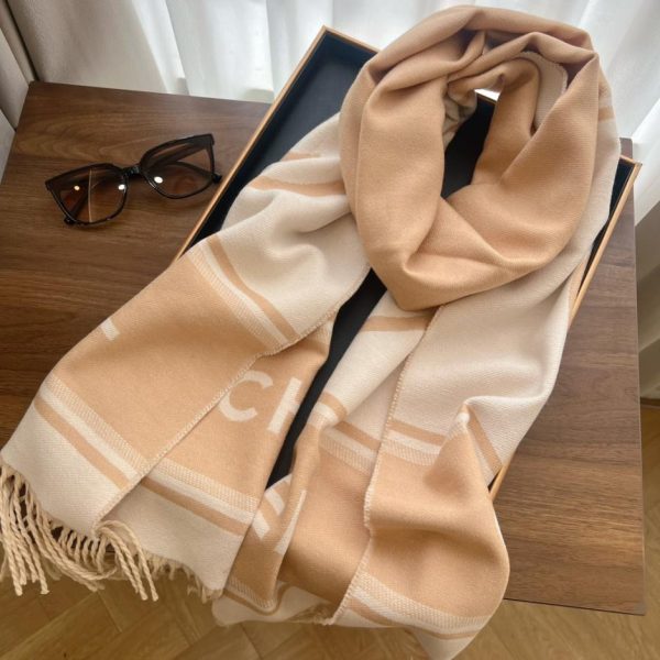 repliche,replica,perfette,siti di,affidabili,migliori siti,dove comprare,1:1,scarpe da ginnastica L’ultimo modello di sciarpa di Chanel (HMII8) dal sito ufficiale