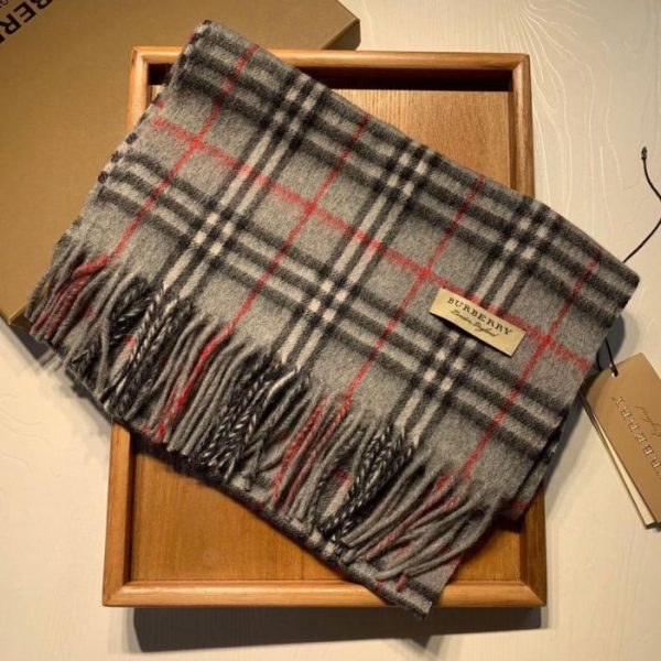 repliche,replica,perfette,siti di,affidabili,migliori siti,dove comprare,1:1,scarpe da ginnastica Sciarpa in pile trapuntato Burberry (8ZBL1)