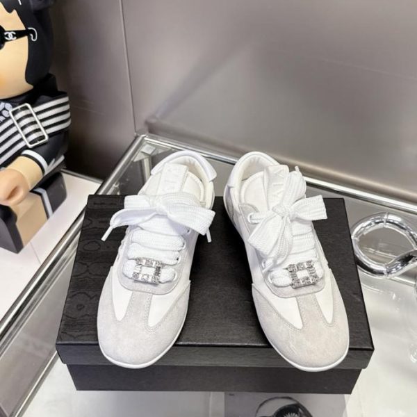 repliche,replica,perfette,siti di,affidabili,migliori siti,dove comprare,1:1,scarpe da ginnastica Scarpe casual da allenamento Roger Vivier 2025SS (BESQ9)