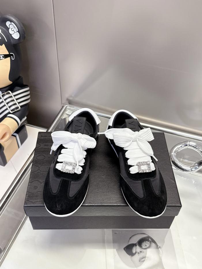 repliche,replica,perfette,siti di,affidabili,migliori siti,dove comprare,1:1,scarpe da ginnastica Scarpe casual da allenamento Roger Vivier 2025SS (JWGZQ) repliche,replica,perfette,siti di,affidabili,migliori siti,dove comprare,1:1,scarpe da ginnastica Scarpe casual da allenamento Roger Vivier 2025SS (JWGZQ)