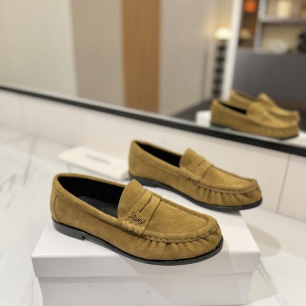 repliche,replica,perfette,siti di,affidabili,migliori siti,dove comprare,1:1,scarpe da ginnastica (Stile di coppia) SAINT LAURENT Nuovi mocassini plissettati (FNJA2)