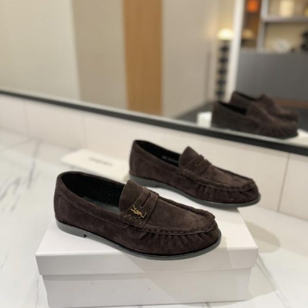 repliche,replica,perfette,siti di,affidabili,migliori siti,dove comprare,1:1,scarpe da ginnastica (Modello per coppie) SAINT LAURENT Nuova serie di mocassini plissettati (QYK3Y)