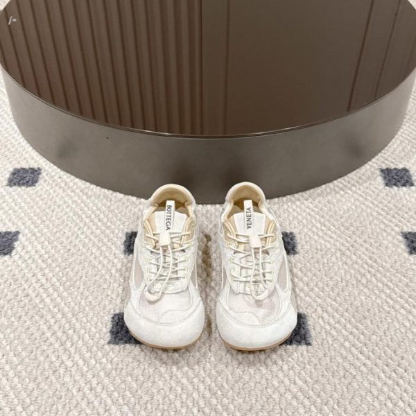 Sneakers Bottega Veneta in mesh primaverile (QMQX8)